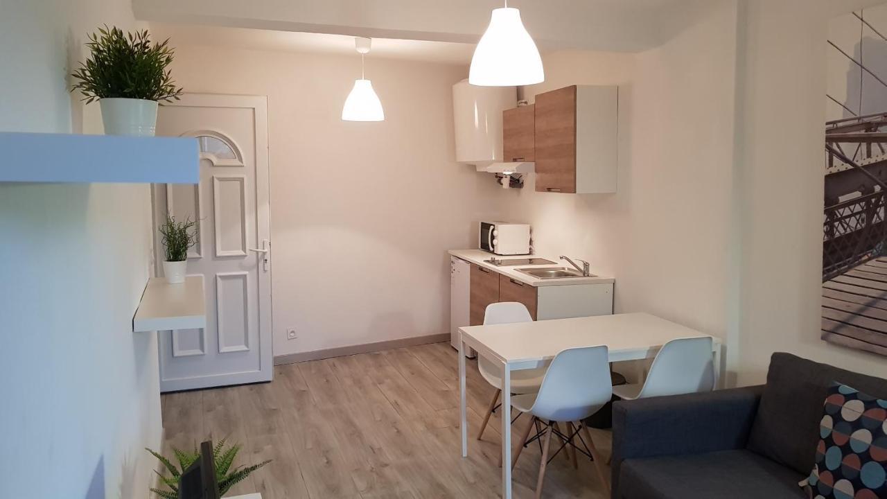 Appartement "Gabrielle" Au Calme En Hypercentre De Revel Revel  Bagian luar foto